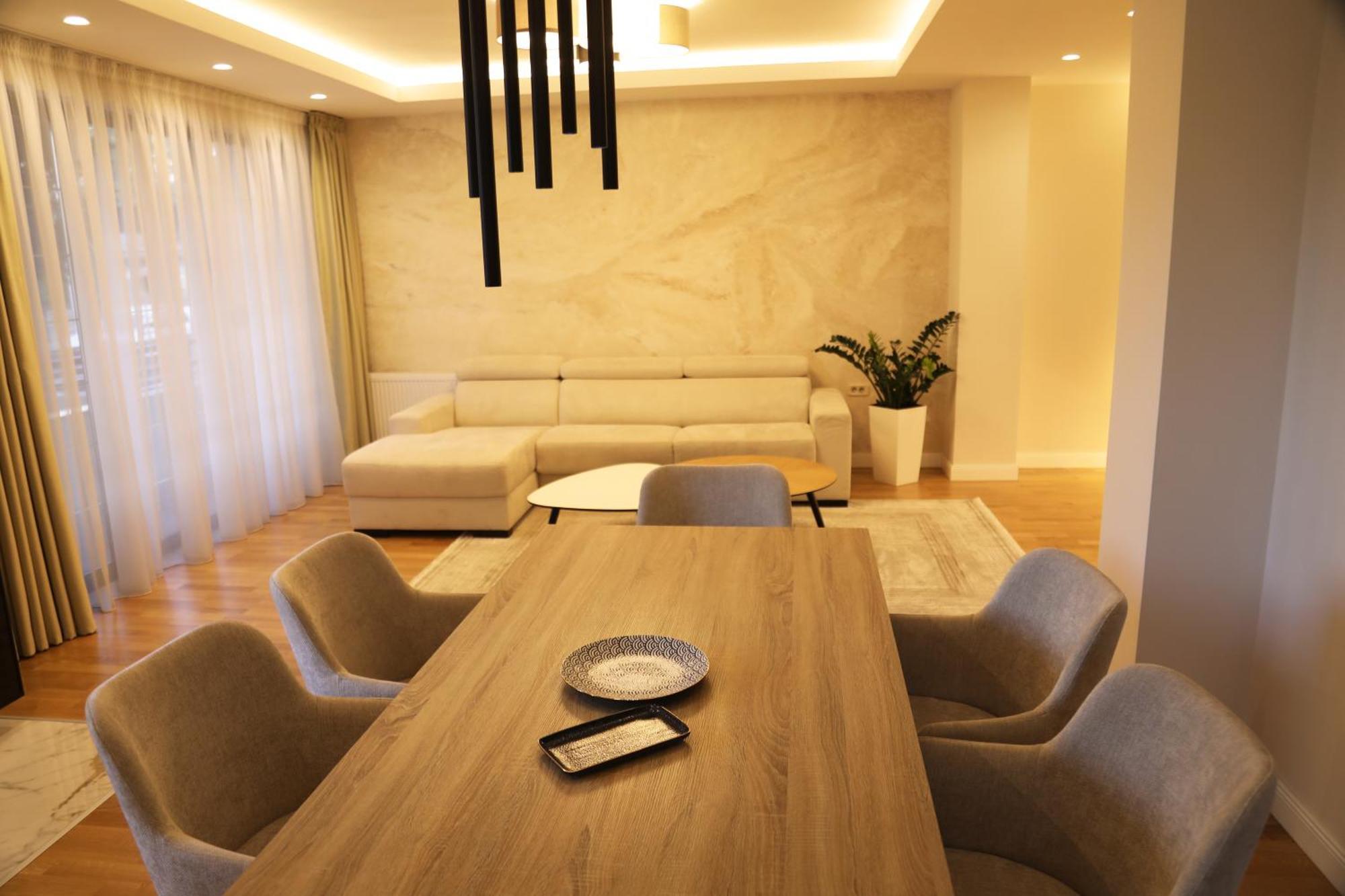Brand New Lux Apartment سكوبجي المظهر الخارجي الصورة