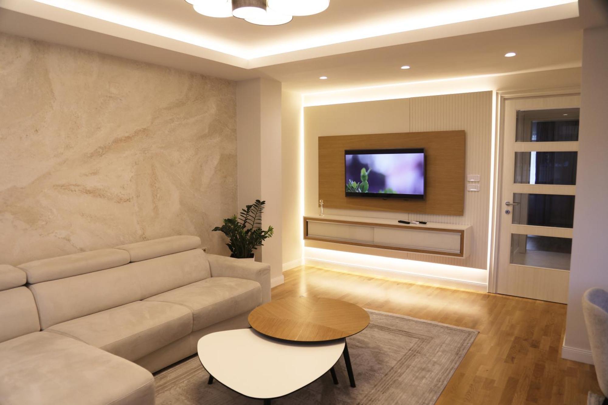 Brand New Lux Apartment سكوبجي المظهر الخارجي الصورة